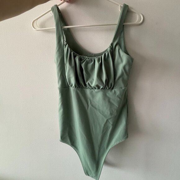 Abercrombie green Seamless Ruched Bodysuit, size small - Picture 2 of 3
